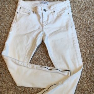 White EXPRESS ankle jeans size 4